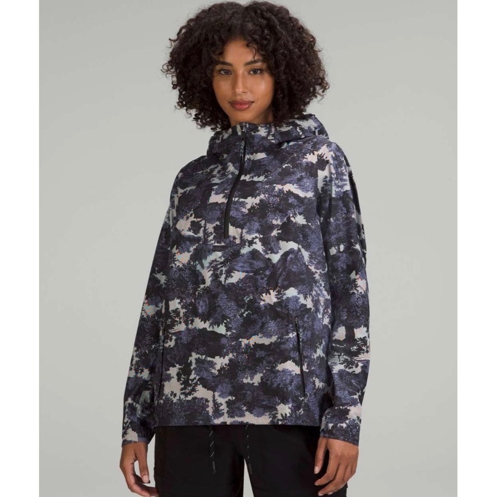 Lululemon Waterproof Hiking Half-Zip Pullover Jacket Forest Print Size 0 - Picture 5 of 5